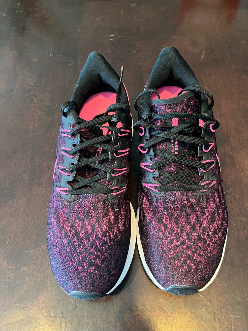 Nike Women's Black and Pink Knit Running Sneakers